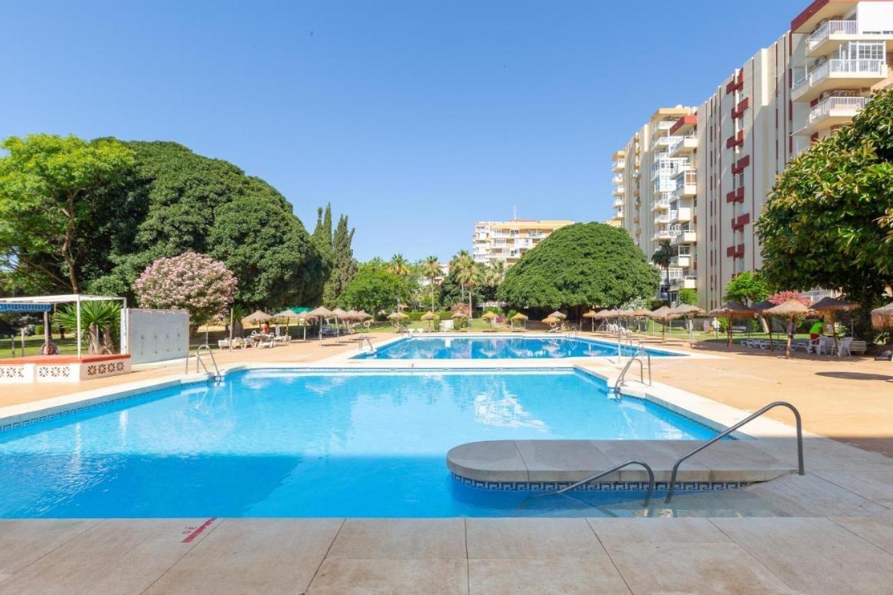 Apt Centrico Con Vistas Y Piscinas Бенальмадена Екстер'єр фото